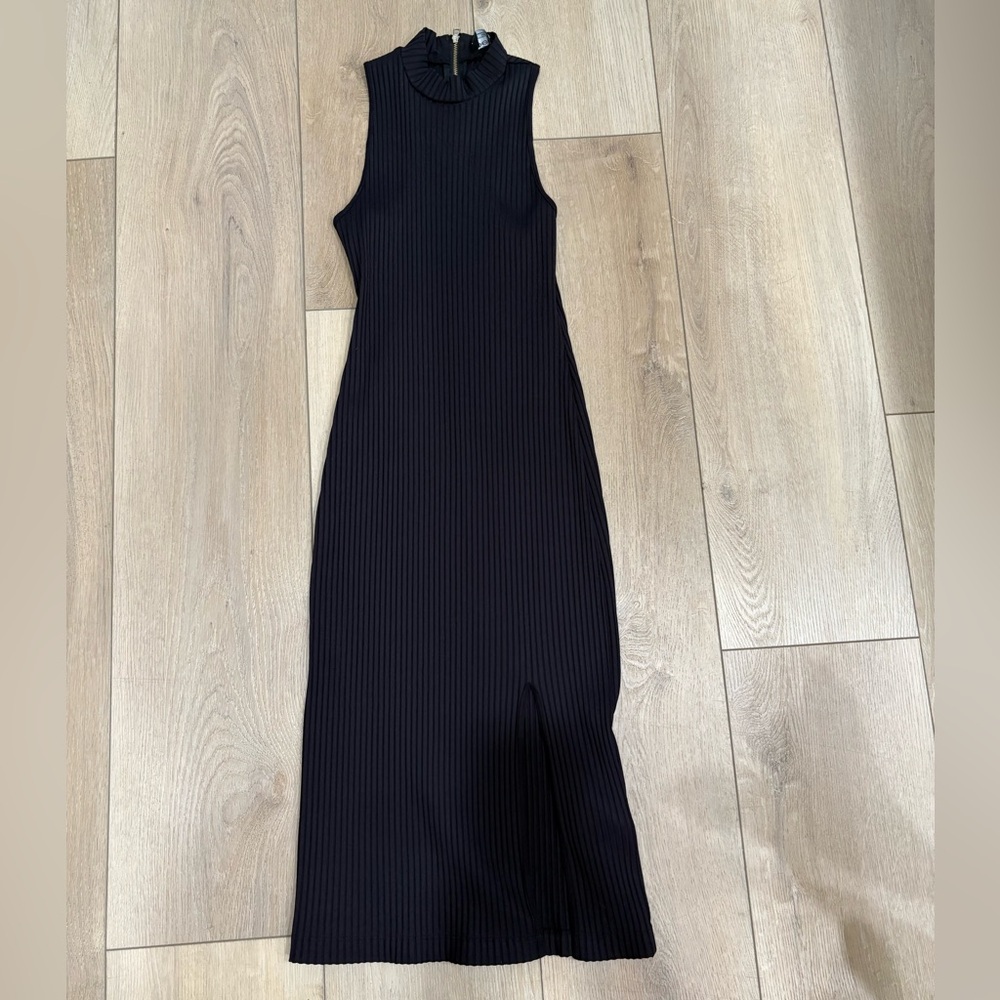 bebe body con ribbed mock neck black dress size small